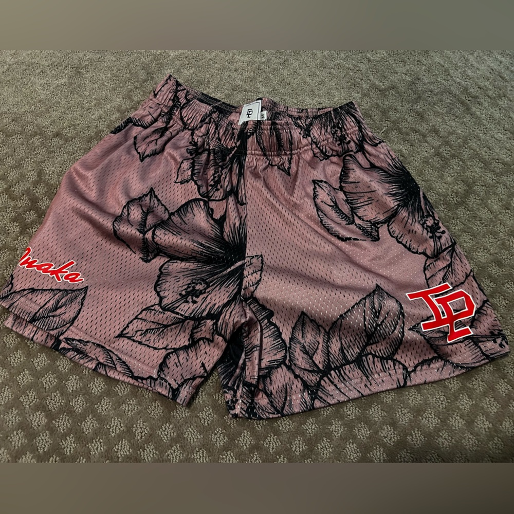 Inaka Power Leaf Shorts